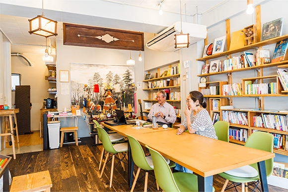 まごころ茶屋店　内観